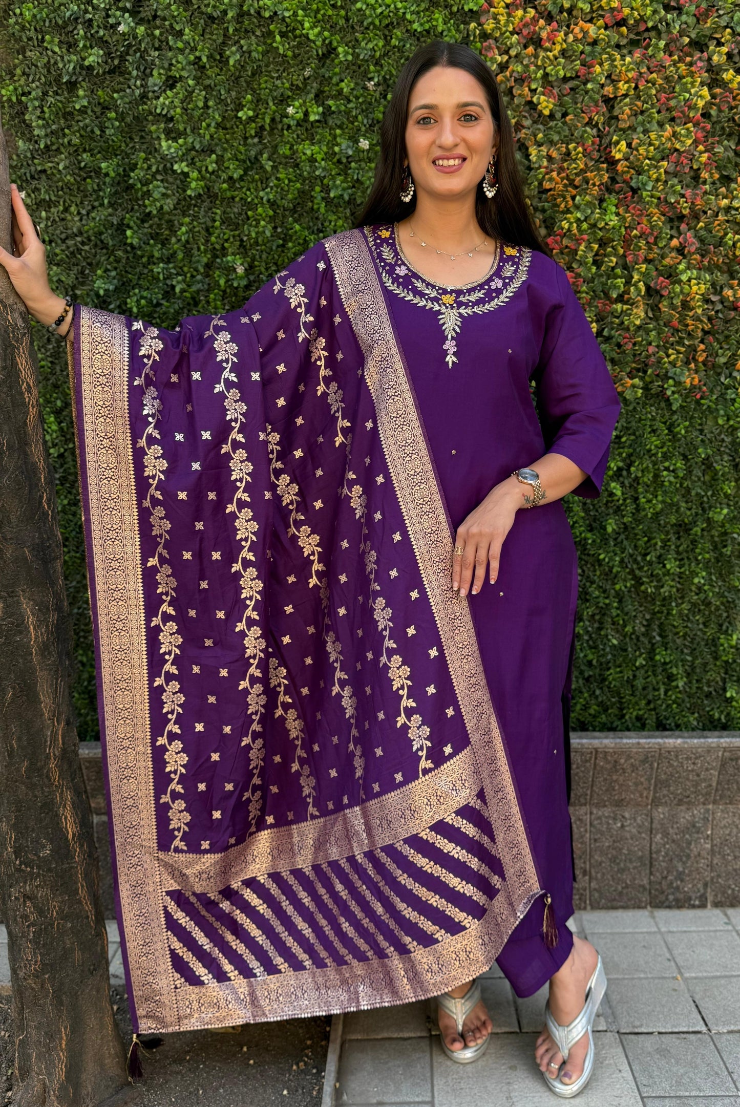 Dashing Hand Work Kurti Set.