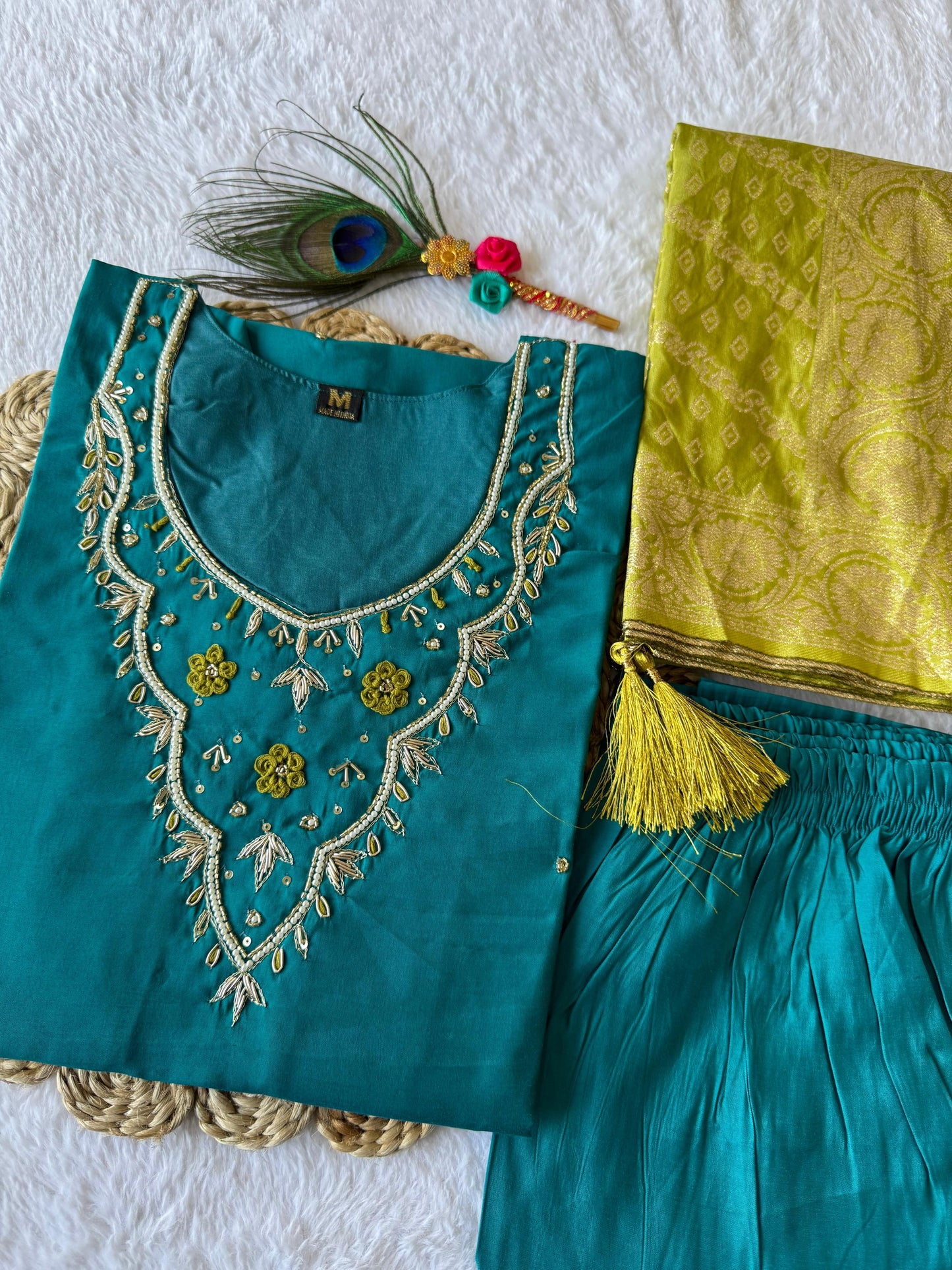 Trending Hand Work Kurti Set.